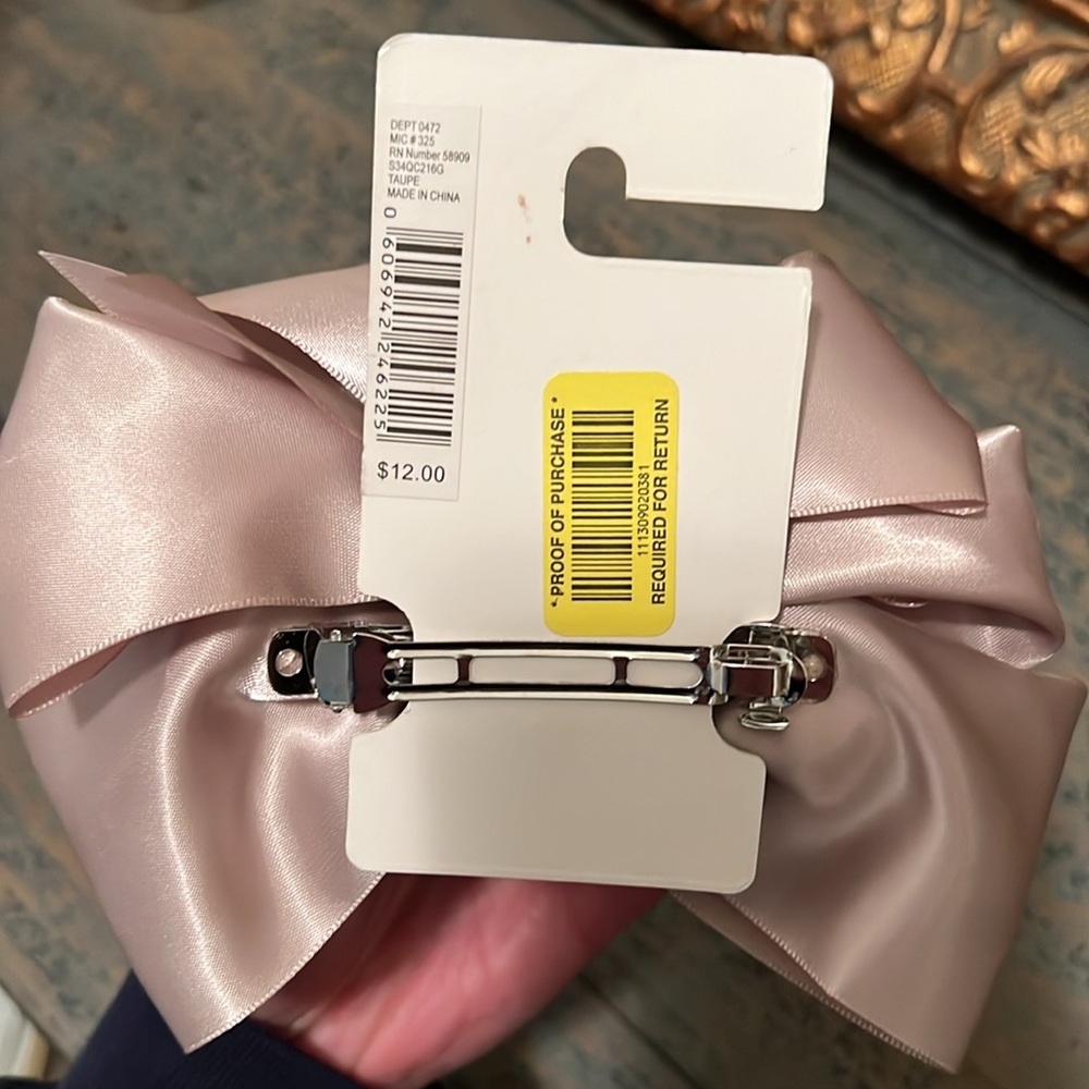 Copper Key Bow - Picture 2 of 4